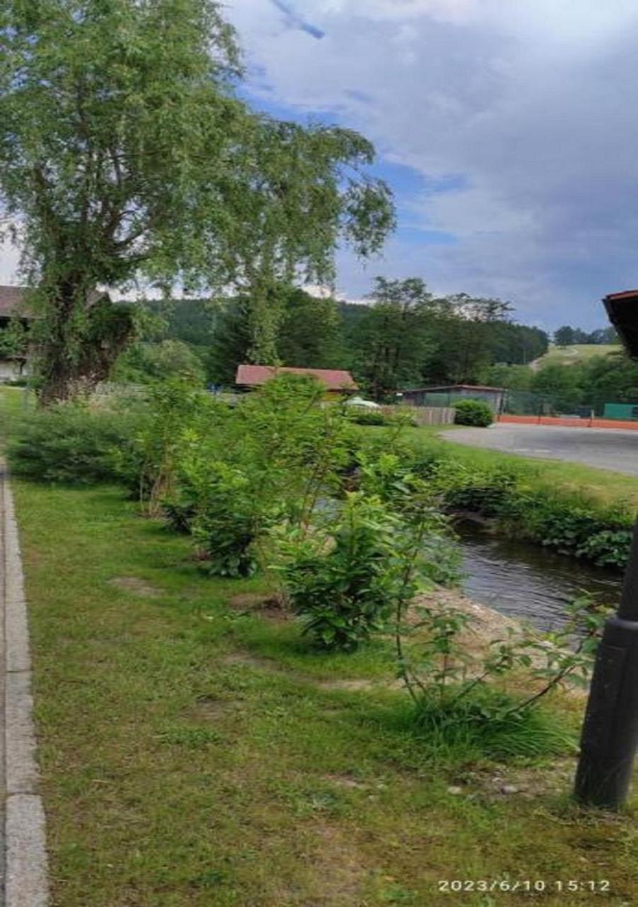 Ferienhaus Am Bach Achslach Dış mekan fotoğraf